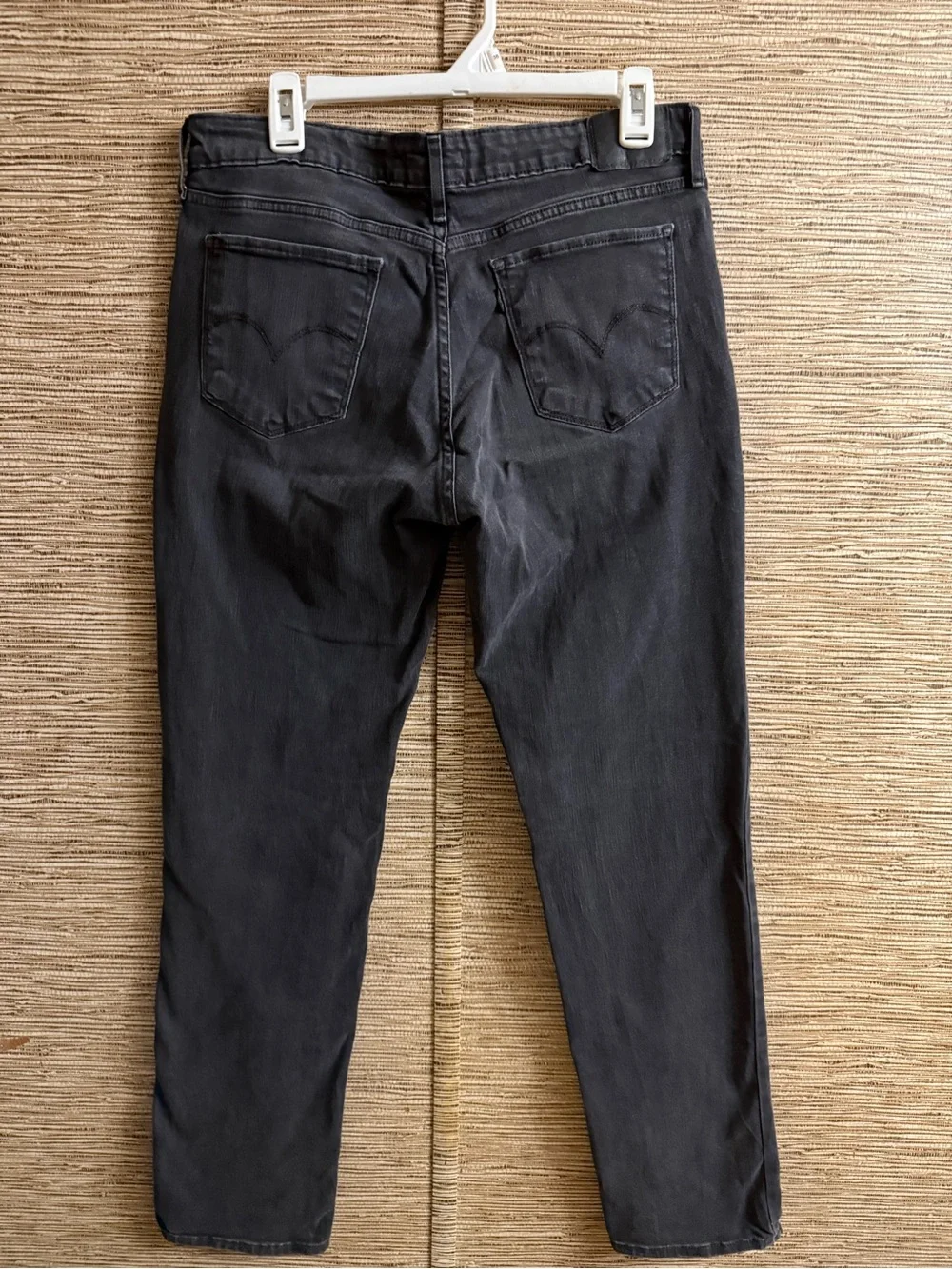 Levi’s Jeans Women’s 32x32 Black 712 Slim Stretch